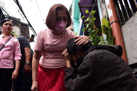 Pasay fire leaves 3 victims dead .